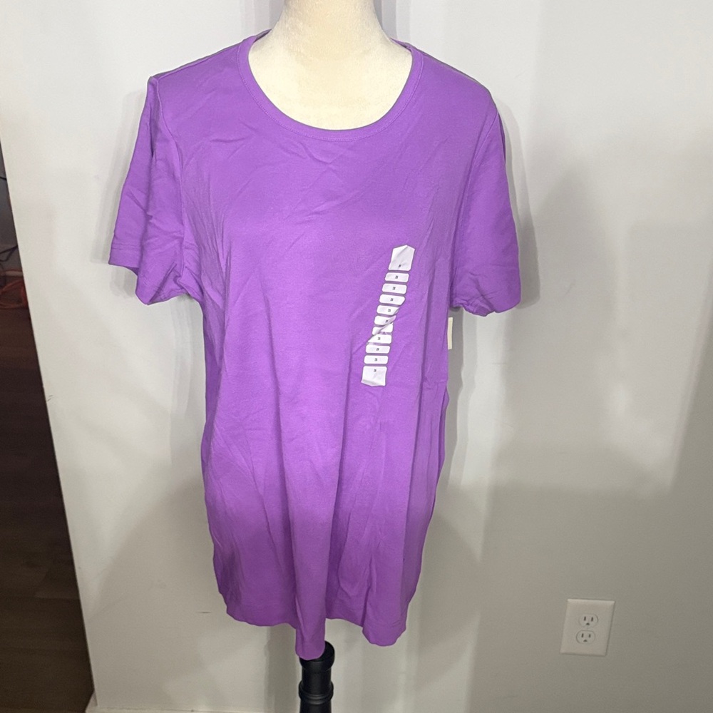 Duluth Trading Co Purple T-Shirt